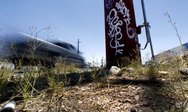 Community leaders seek a facelift for 12th Ave.